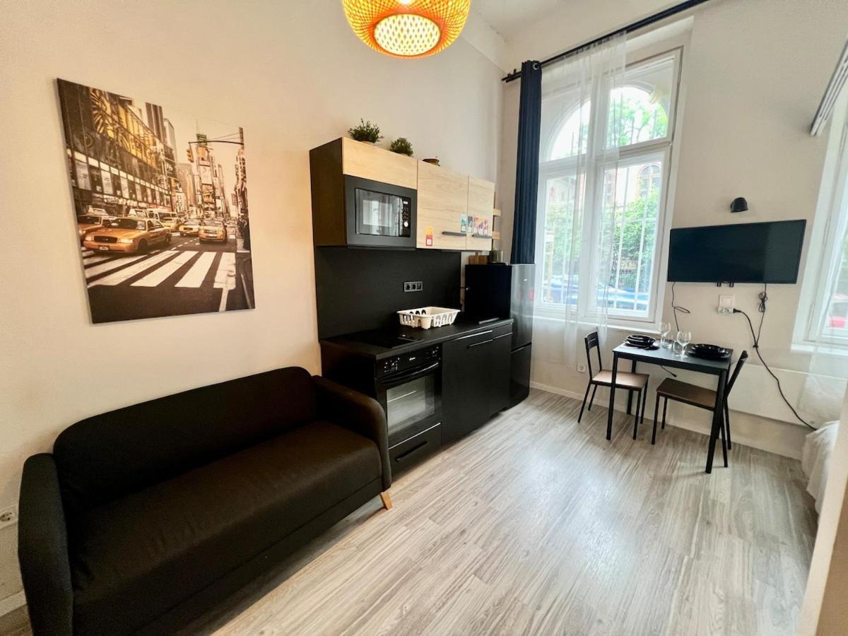 Chic Design 2 Apartment